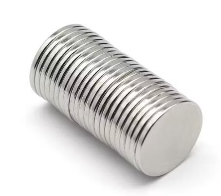 625678797_1993757641558540_7680115000819161148_n Imanes de NEODIMIO de 20x2 mm - Pack de 10 unidades