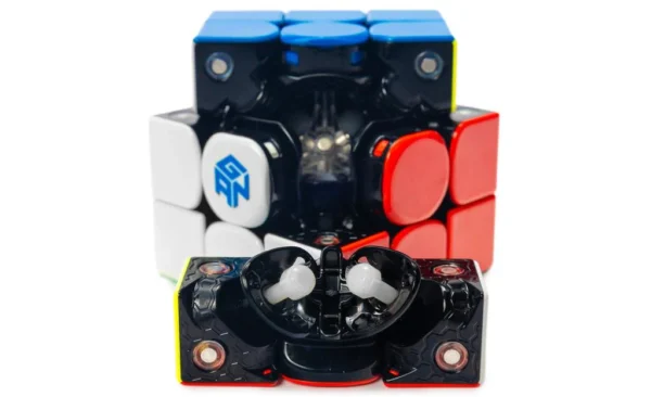 GAN V100 3x3 (Magnetic, MagLev, Nucleo Magnético, UV Coated)